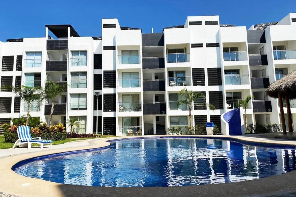 ¡Nuevo! Hermoso Departamento Con Alberca. マンサニージョ エクステリア 写真